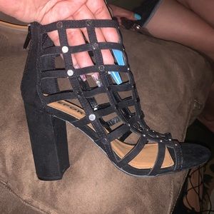 Report Wesley Open Toe Ankle Strap Classic Pumps